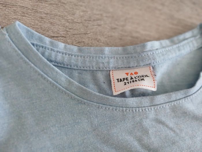 Tee shirt bleu - photo numéro 2