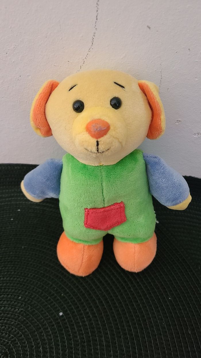 Peluche Chien vert bleu orange rouge Toys'r'us - photo numéro 2