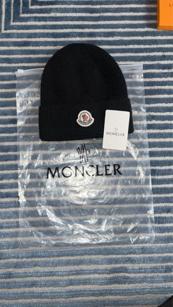 Bonnet Moncler