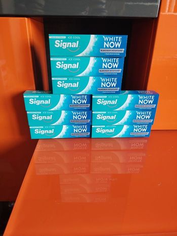 Dentifrice signal white now