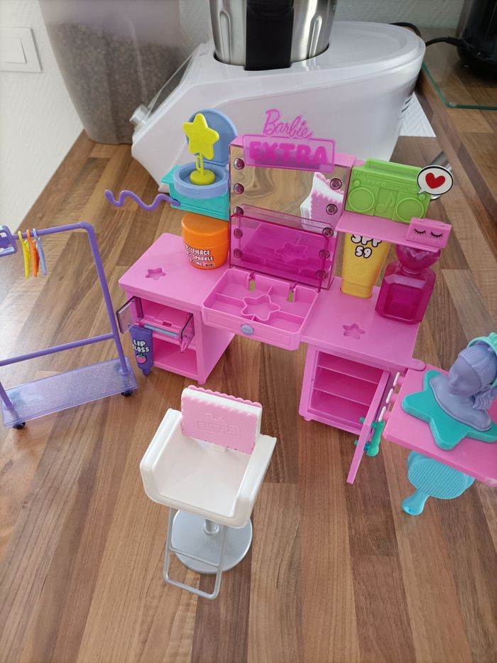 Coffret extra studio de mode Barbie - photo numéro 6