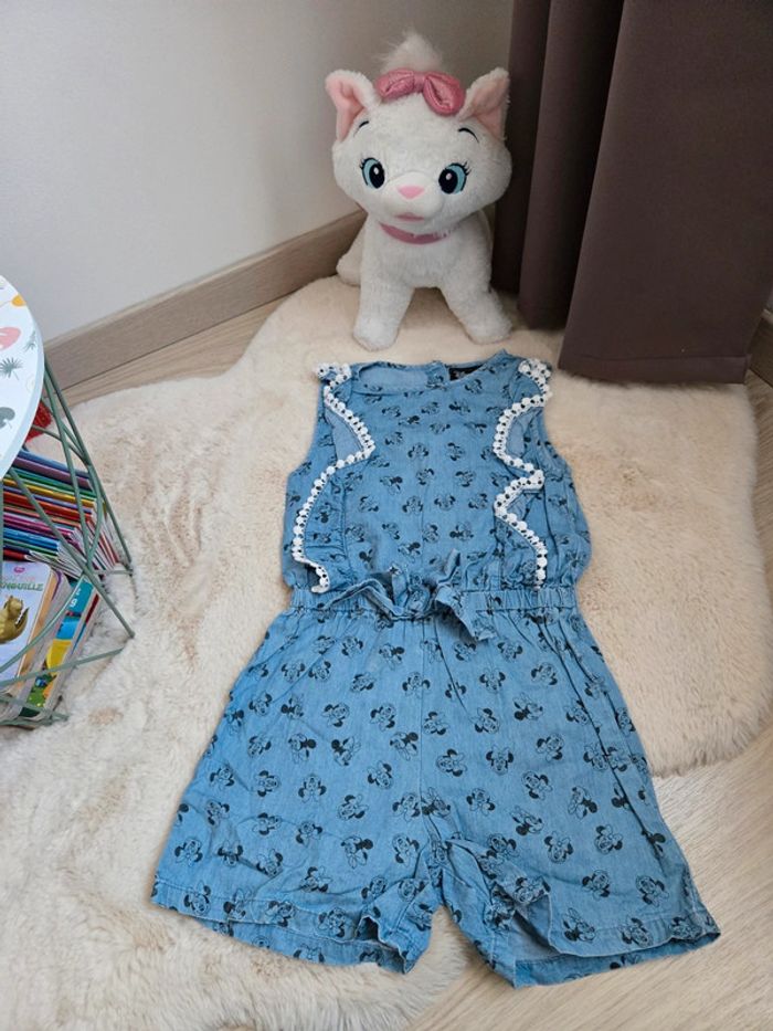 Lot minnie 4/5 ans - photo numéro 2