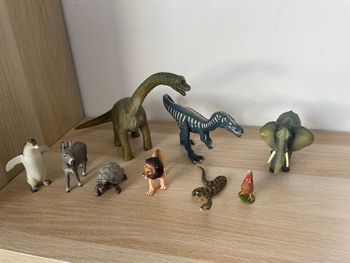 Lot 5: lot de figurines animaux Schleich, Papo et autres