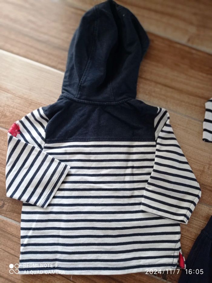 Ensemble 12 mois, bas jogging marine + marinière+ veste sweat a rayures - photo numéro 5