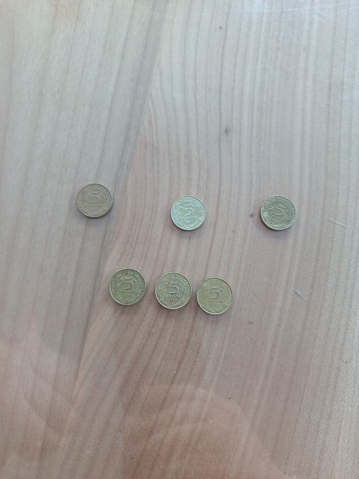 Pièce de 5 centime entre 1970 et 90