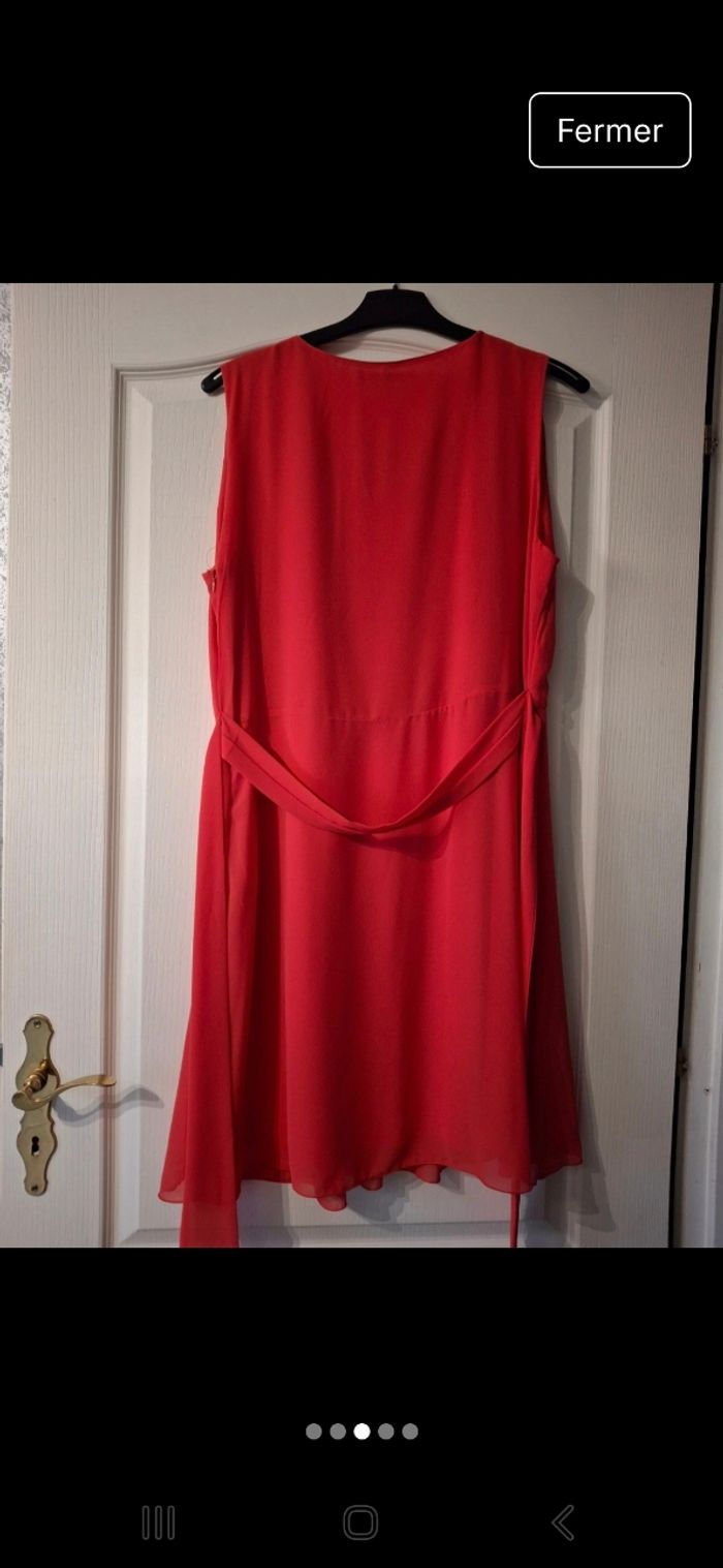 Robe rouge - photo numéro 3