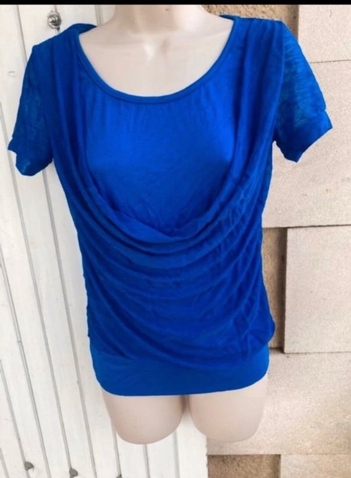 Tee shirt