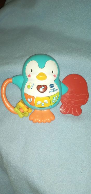 Hochet p'tit pingouin Vtech 6/24 mois