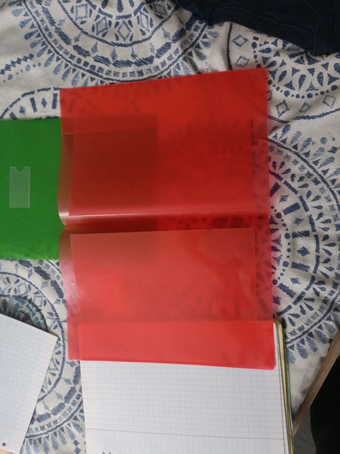 2 protège cahier - photo numéro 2