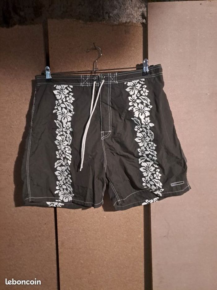 Short de bain taille XXL homme - photo numéro 1