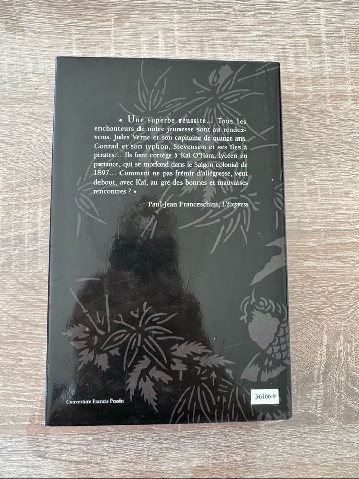 Livre l’enfant des 7 mers - photo numéro 2
