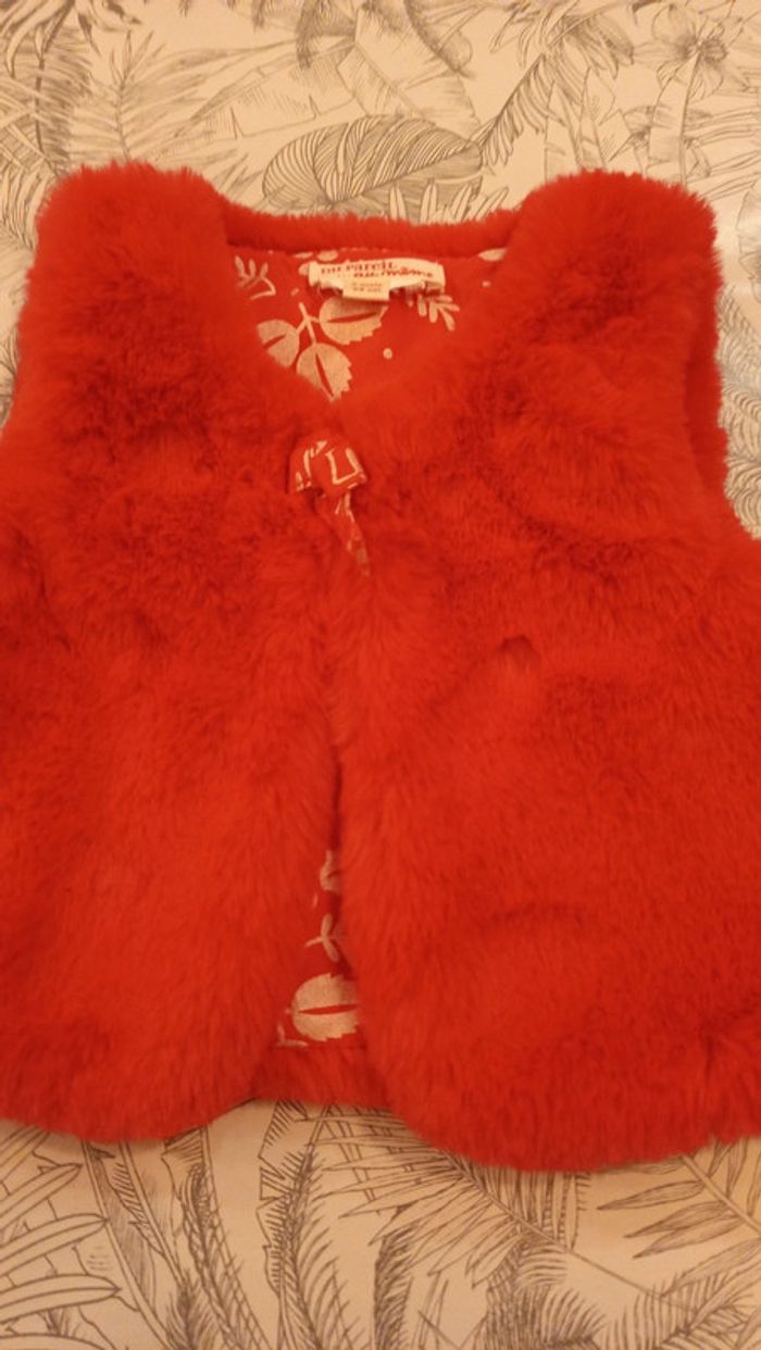 Gilet sans manche 3 mois - photo numéro 2