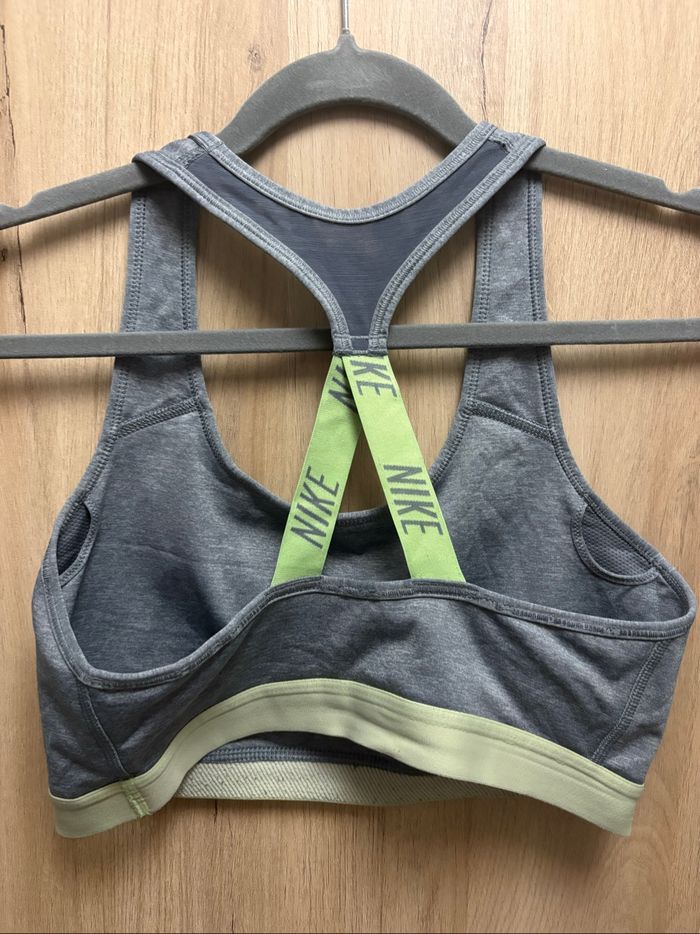 Brassière Nike - photo numéro 2