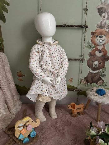 Robe en gaze de coton/chaussettes hautes 12 mois