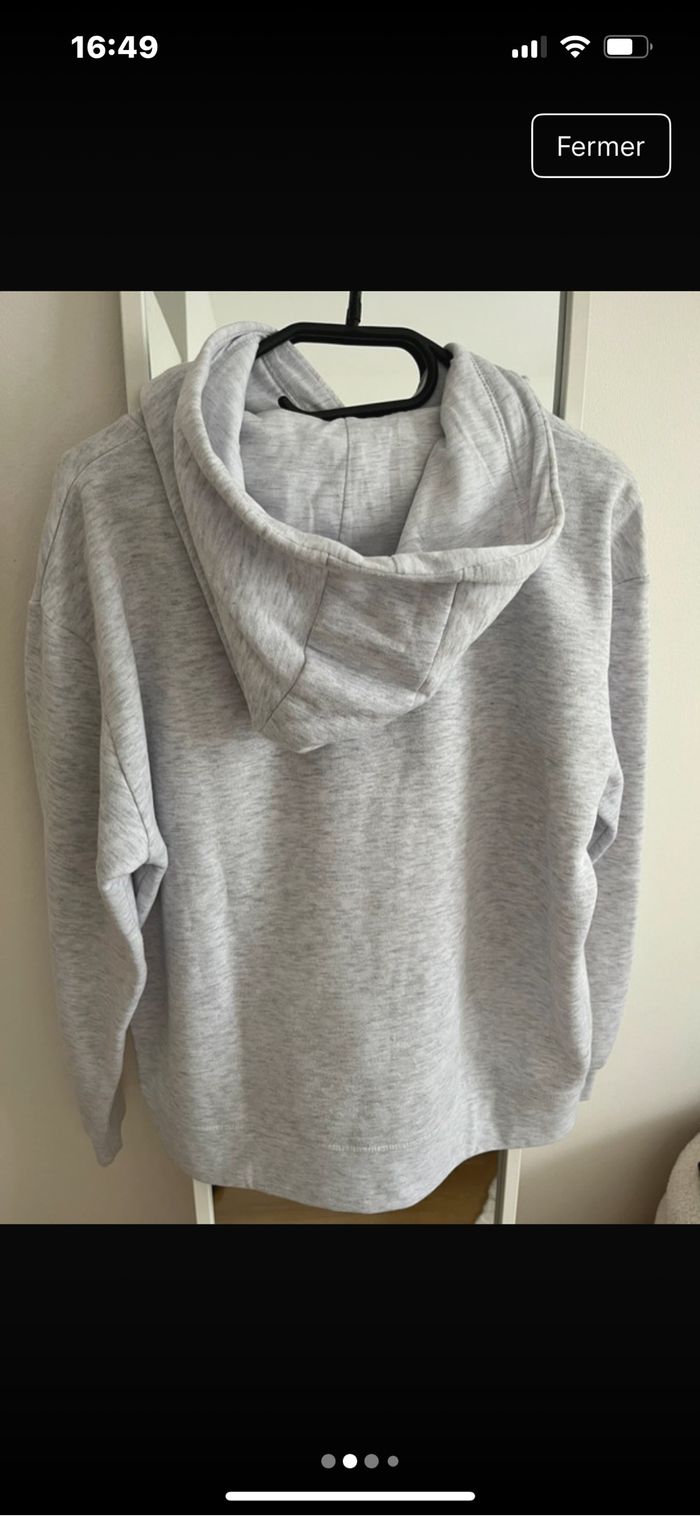 Sweat-shirt à capuche - photo numéro 2