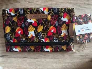 Cabaia pochette SPA neuf 