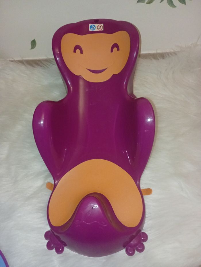 Lot réducteur et siège baignoire bébé - photo numéro 2