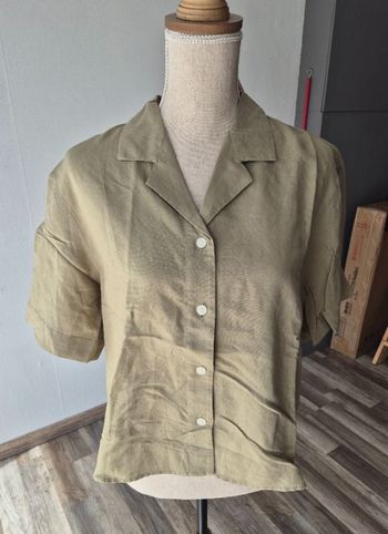 Chemisier femme ou adolescente Uniqlo