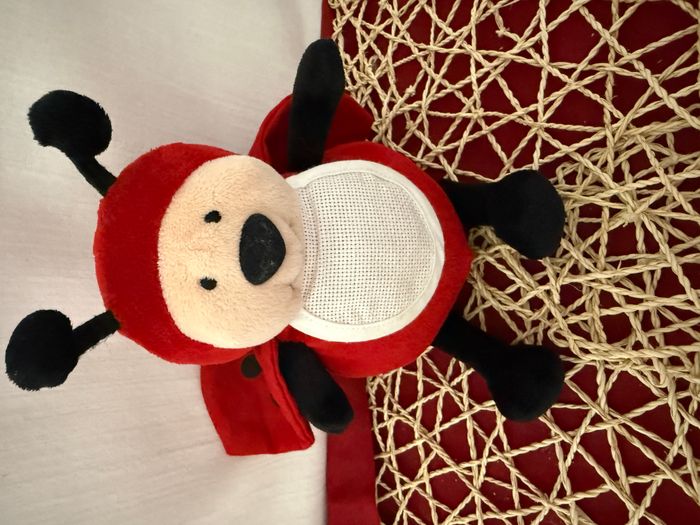 DMC - Peluche Doudou Petite Coccinelle - photo numéro 4