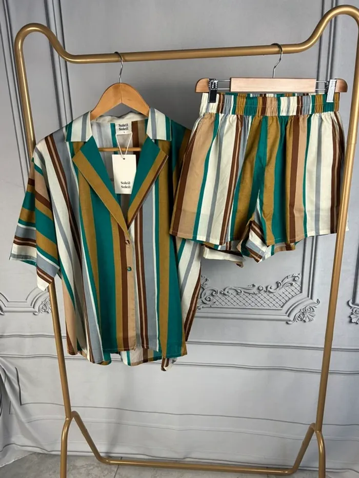 Ensemble short et chemise SoleiSoleil T1 Neuf