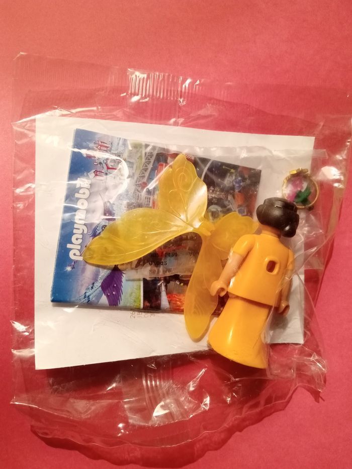 PLAYMOBIL fée jaune neuve - photo numéro 3