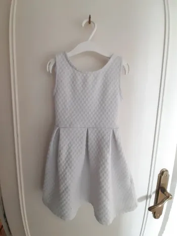 Robe patineuse blanche
