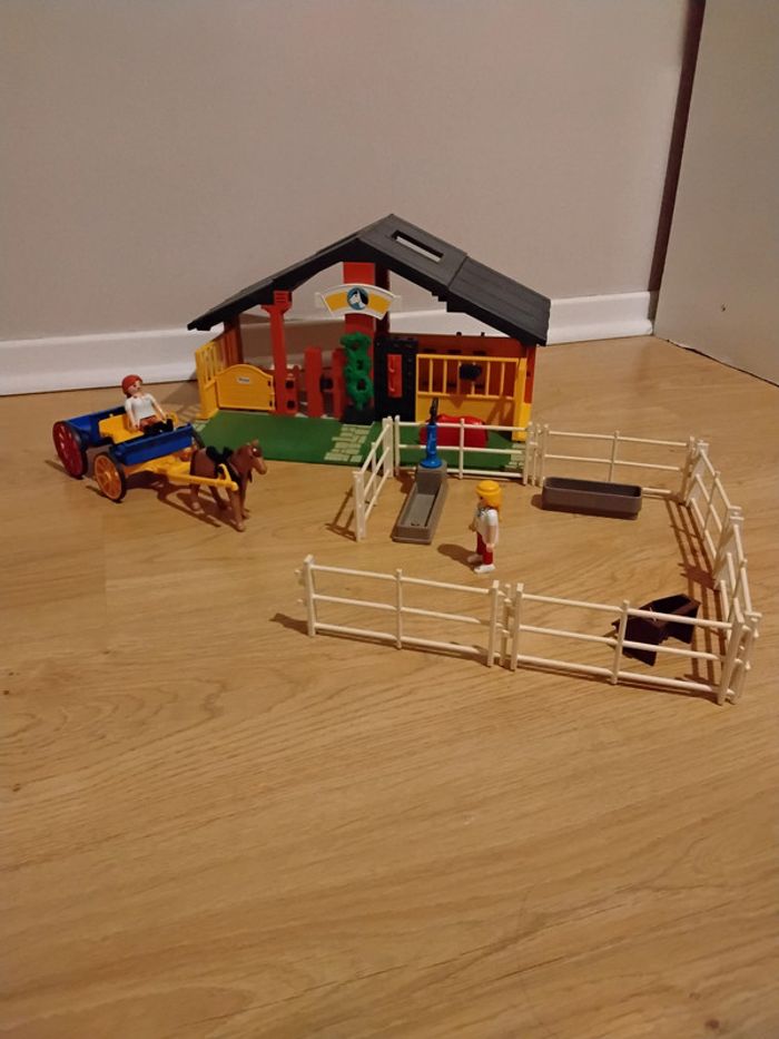 Petit ranch Playmobil
