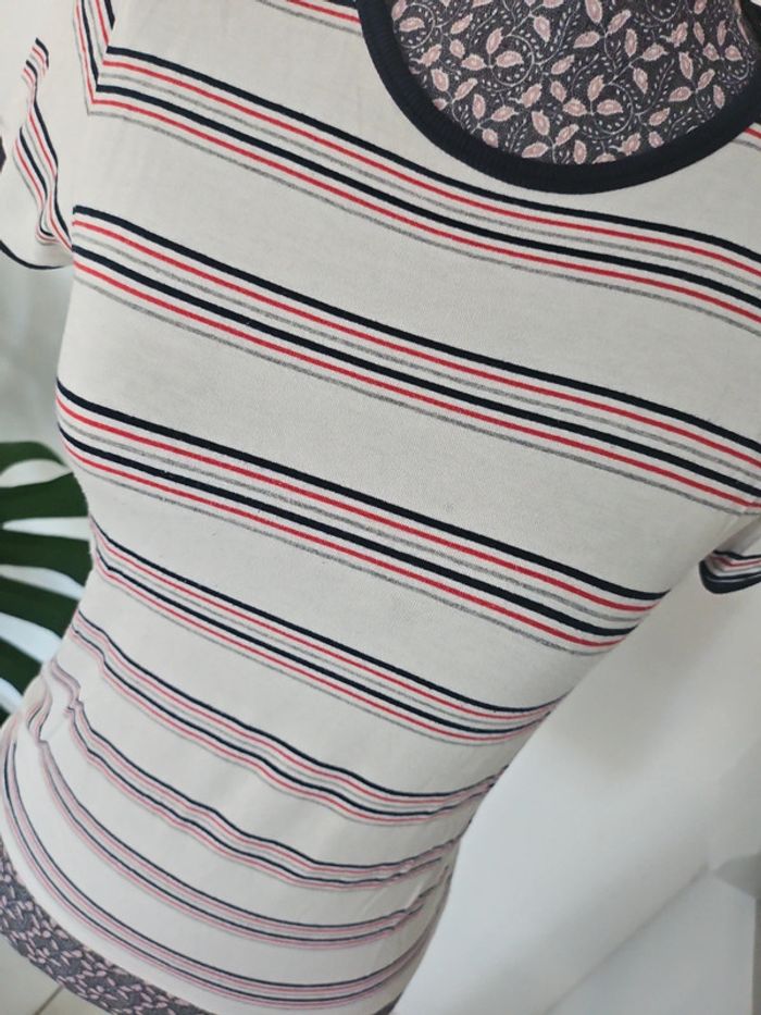 T-shirt marque Pull&Bear - photo numéro 2