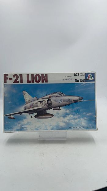 Maquette F-21 Lion 1:72 N•158 Italeri neuf
