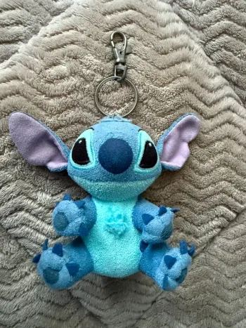 Porte-clés stitch disney – craquant & rare
