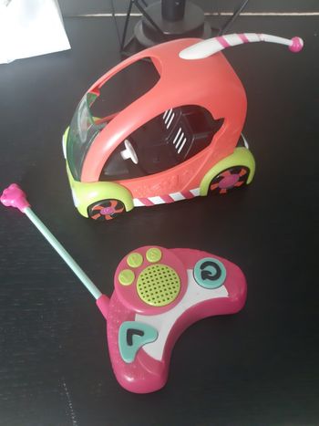 Voiture telecommandee