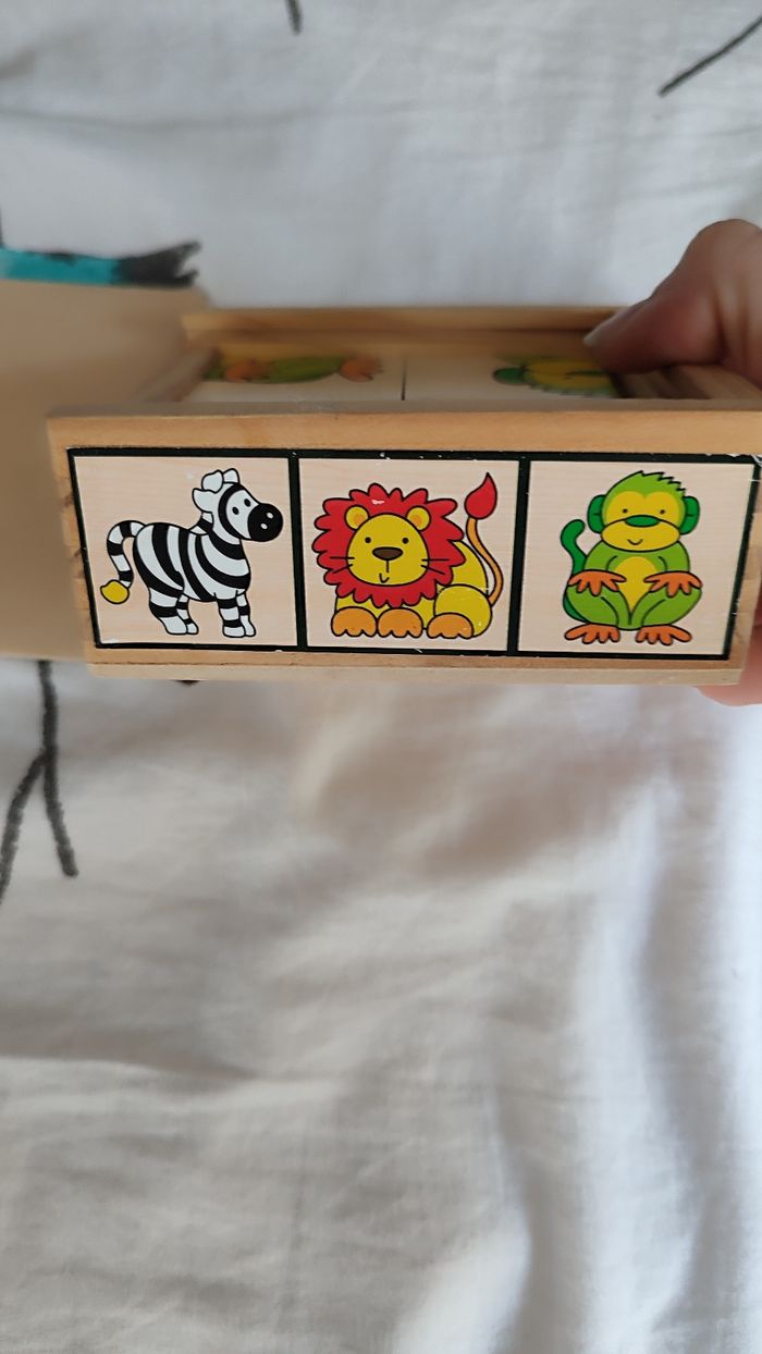 Jeux en bois boîte avec puzzles - photo numéro 3