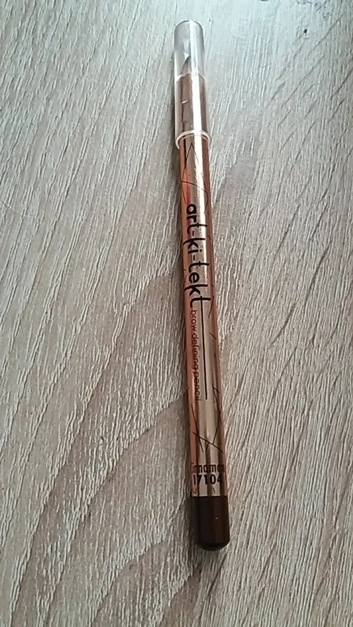 Crayon pour les sourcils