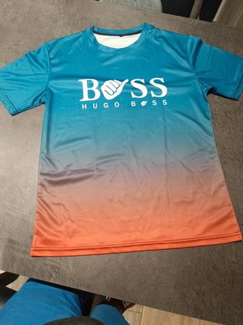 Maillot homme "boss#. Taille L bleu orange