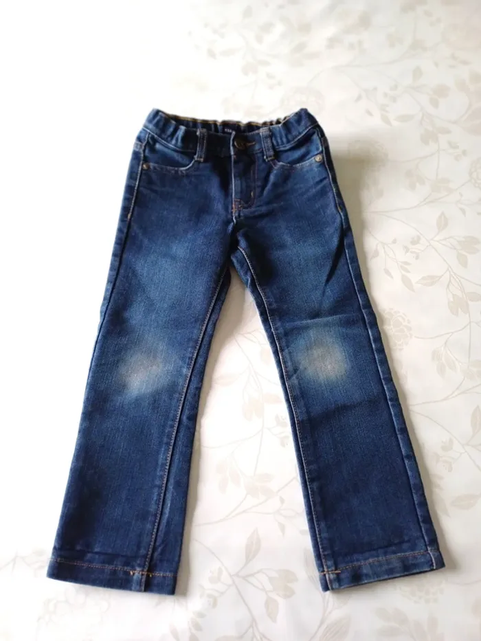 Jeans taille 4 ans Kiabi