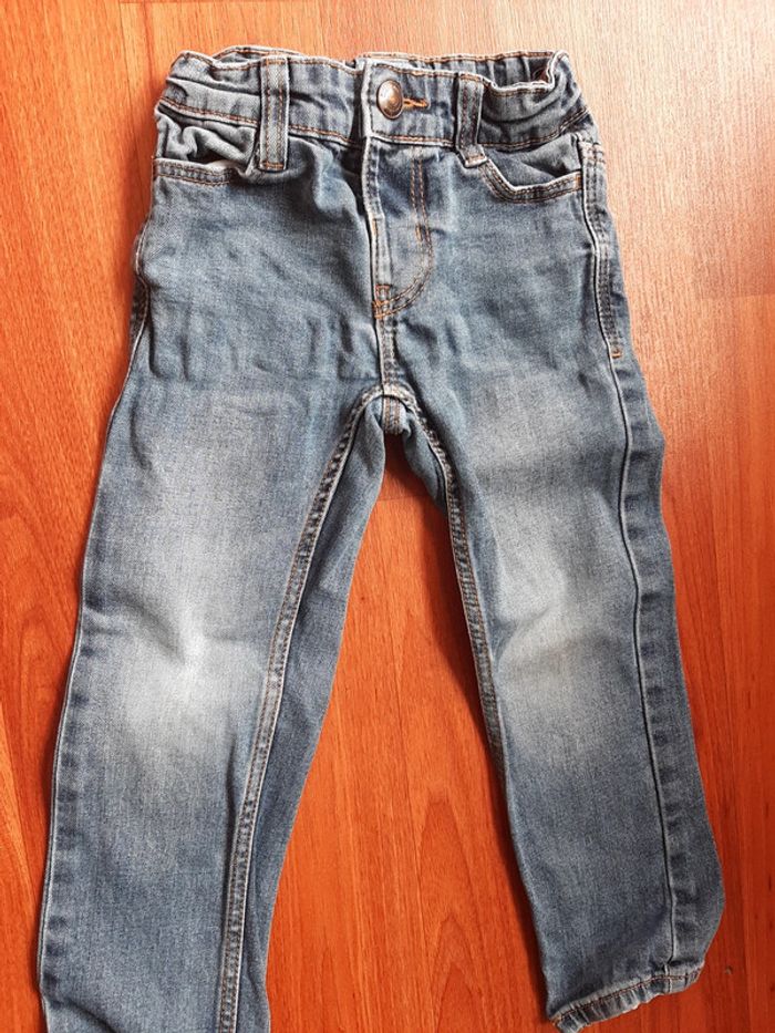 Jeans taille 3 ans - photo numéro 2
