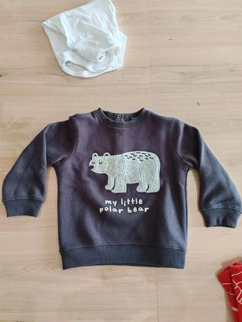 Pull Kiabi 24 mois polar bear
