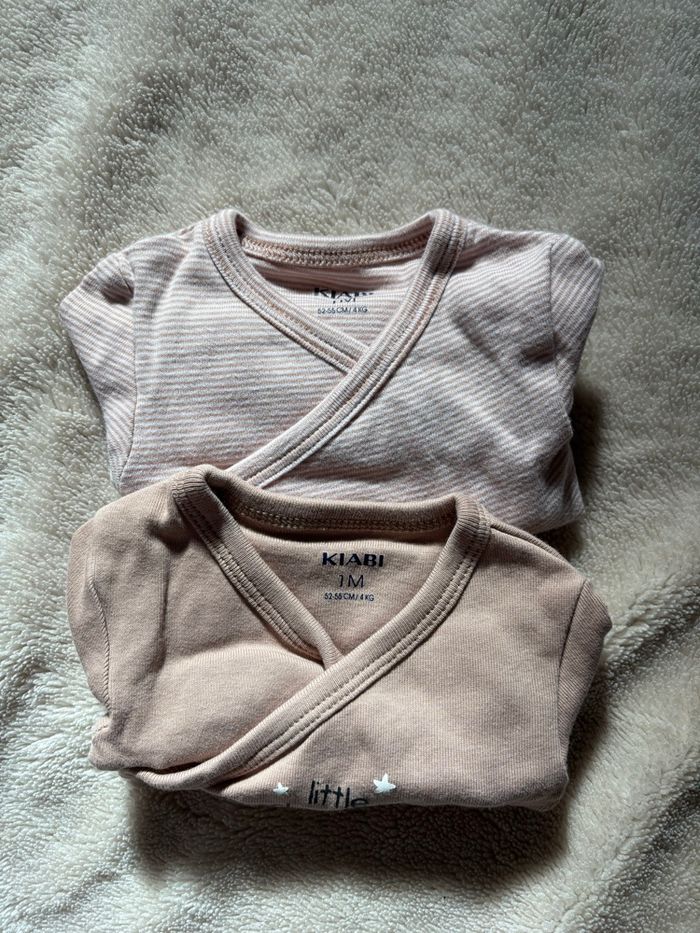 Lot de 4 bodys - photo numéro 3