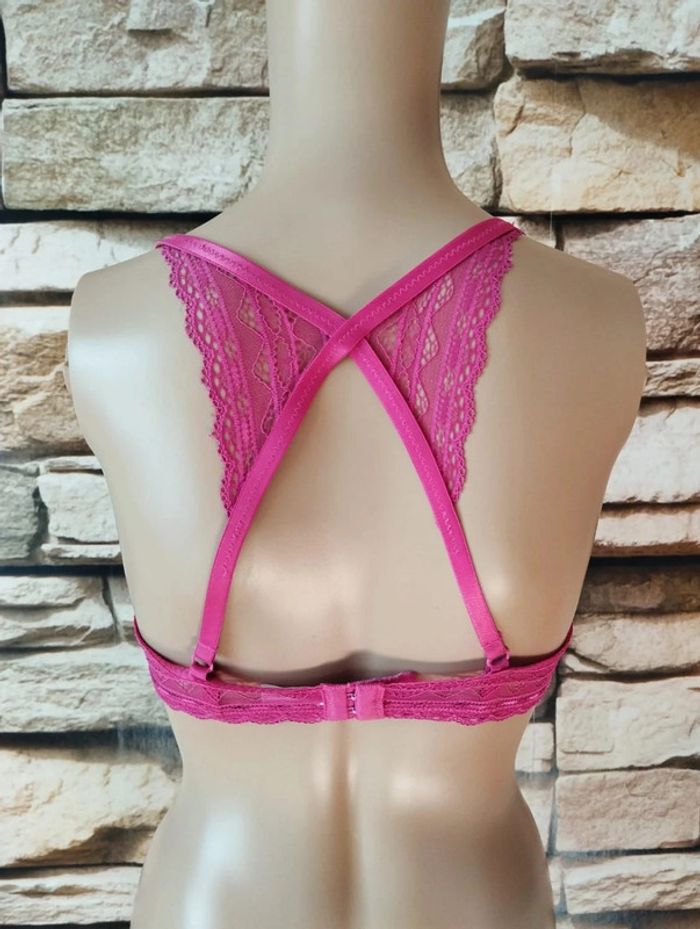 🌸Soutien Gorge Croisé Dentelle Rose 85B 🌸 - photo numéro 2