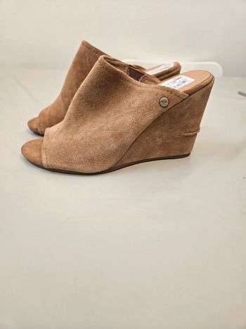 Mules compensées UGG