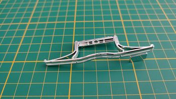 Pare-chocs avant pièce détachée miniature Solido Ford V8 1936 citerne California oïl 1/19 1/19e #C65