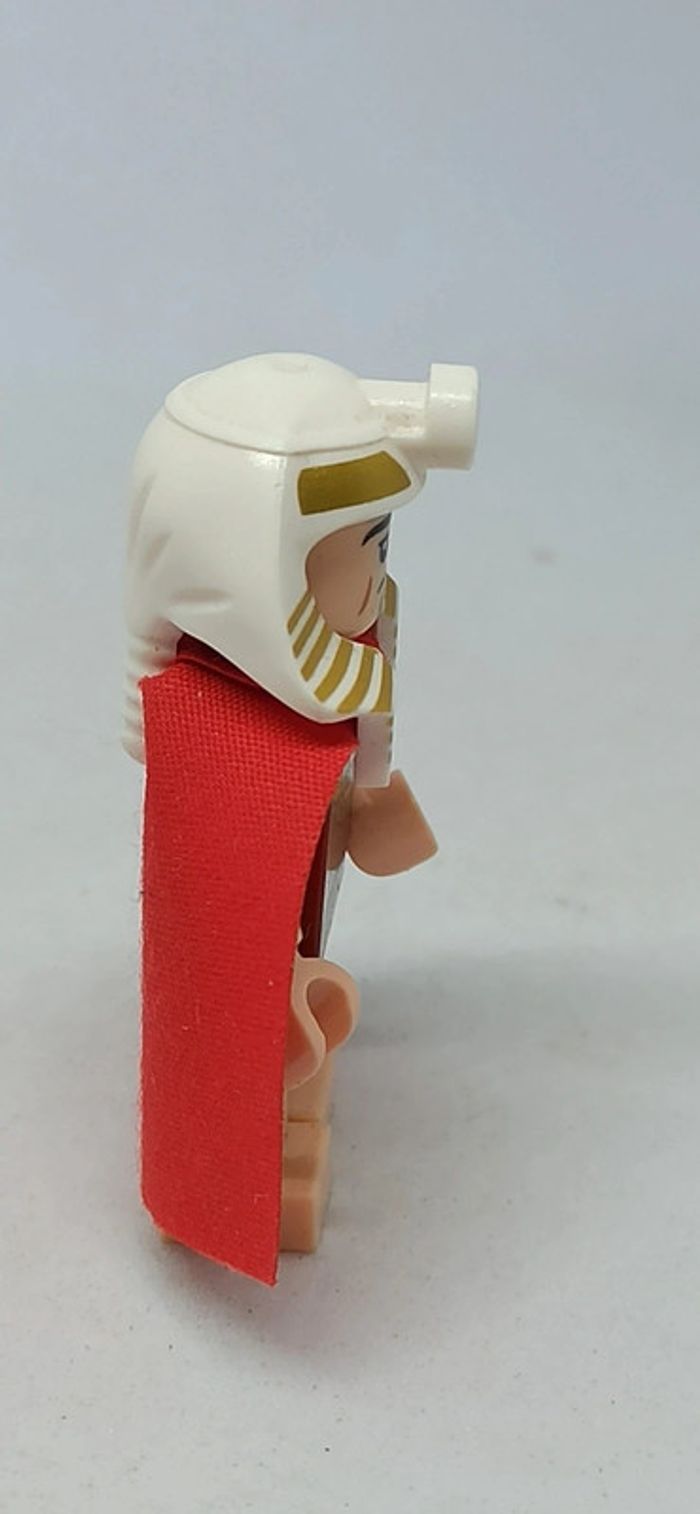 Figurine homme pharaon avec cape rouge lego - photo numéro 4