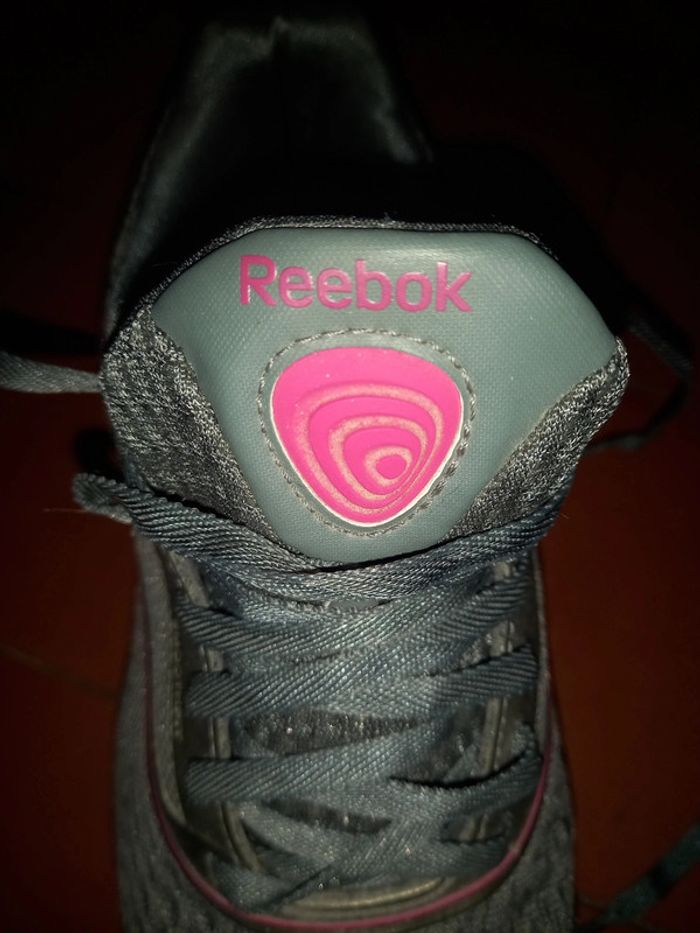 Basket Reebok 37 - photo numéro 5