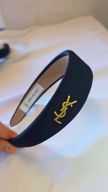 un accessoire chic et intemporel pour sublimer vos coiffures