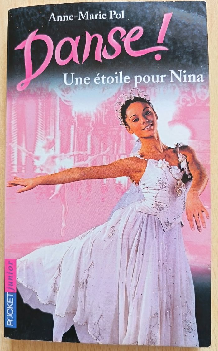 Livre Danse ! Une étoile pour Nina - photo numéro 1