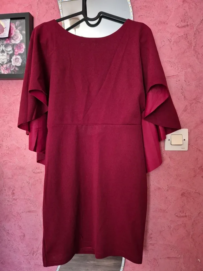 Robe bordeaux