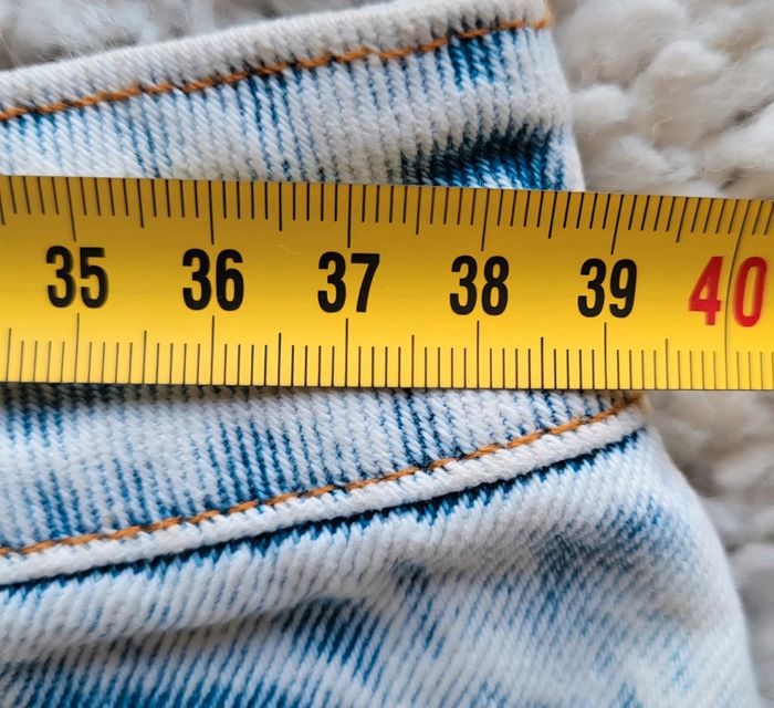 Jupe courte en jean bleue claire délavée Daphnea Paris Taille 38 - photo numéro 7