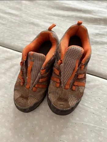 Chaussures de marche merell Yokota trail t 32