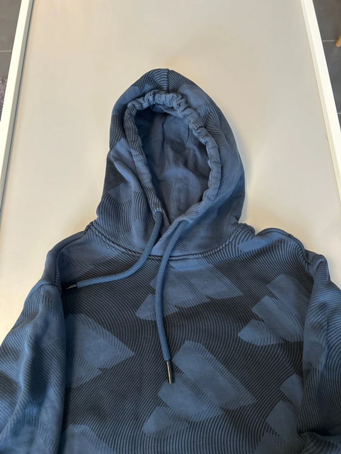 Pull adidas taille M - photo numéro 4