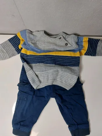 Ensemble pull bleu, mourtade, gris "H&M"